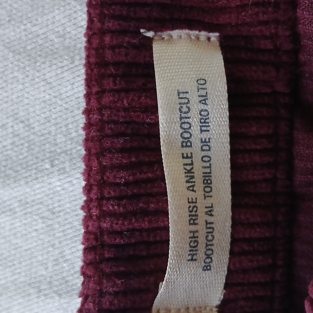 GUC Universal Thread High Rise Ankle Boot Cut Maroon Wide Corduroy Size 4R - Picture 3 of 7